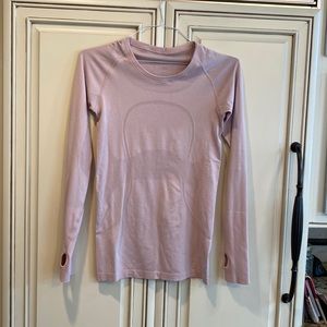 Lululemon Swiftly Tech Long-Sleeve Shirt Size 6